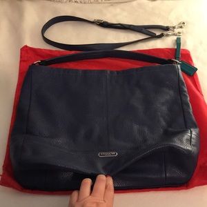 Coach Shoulder bag, super soft blue leather, green lining,perfect condition